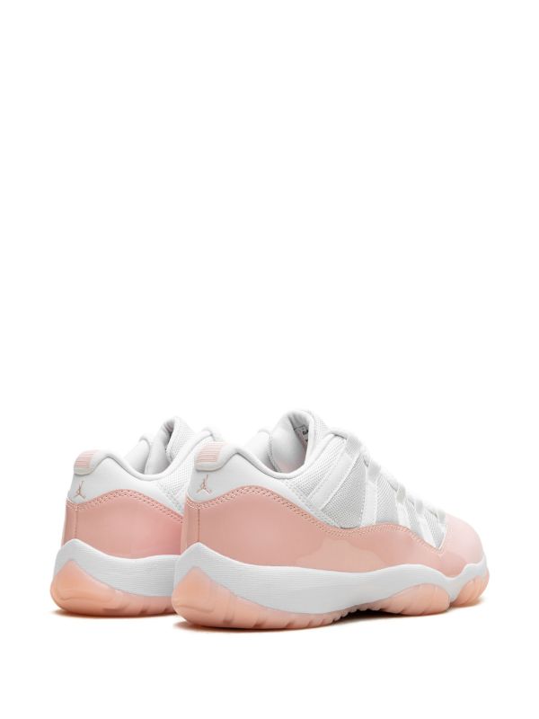 Air Jordan 11 Low Pink