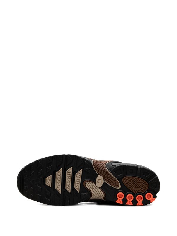 Nike Air Max Plus TN brown Accents & black Laces