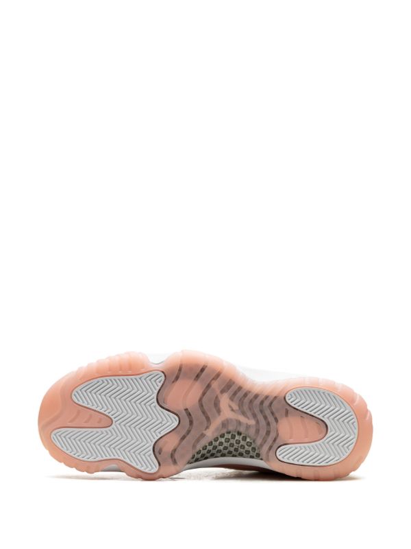 Air Jordan 11 Low Pink