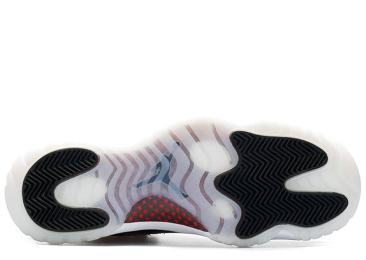 Air Jordan 11 Black/White