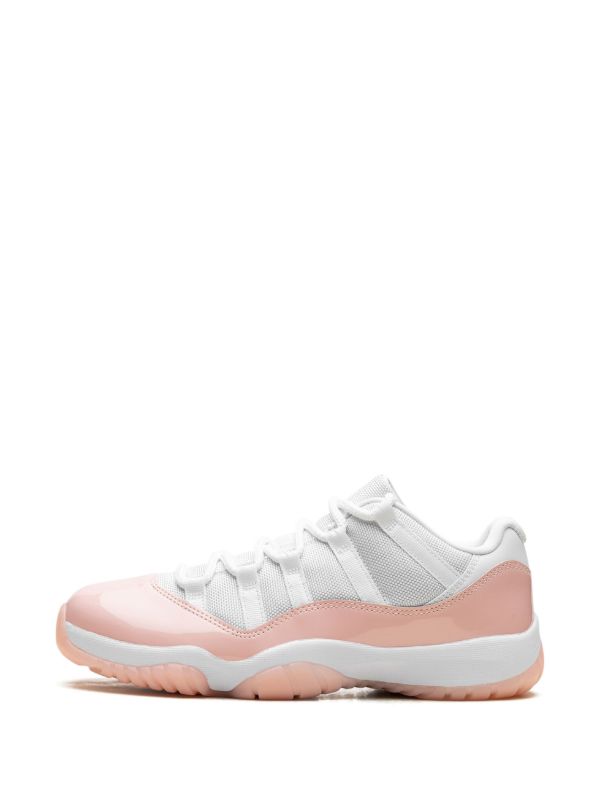 Air Jordan 11 Low Pink