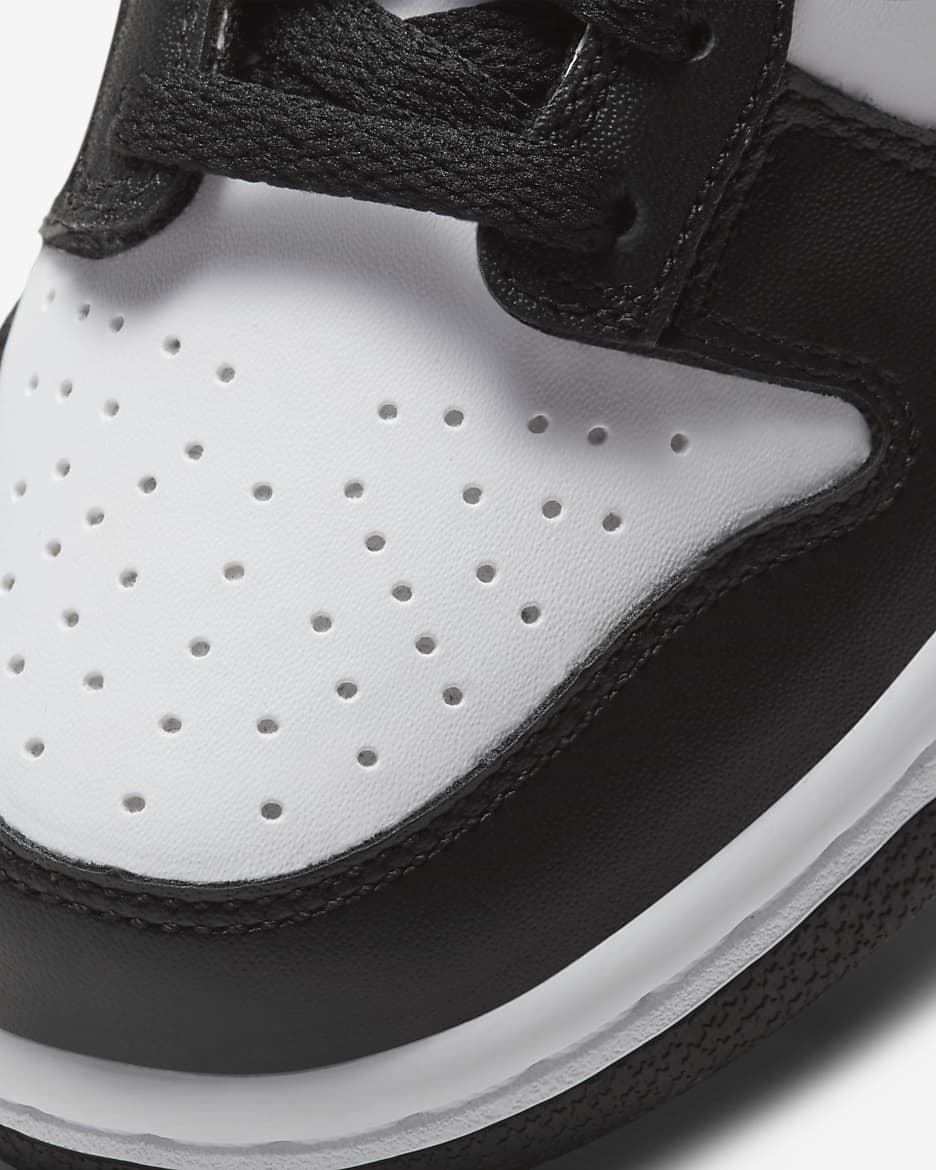 Nike Dunk Low Black/White