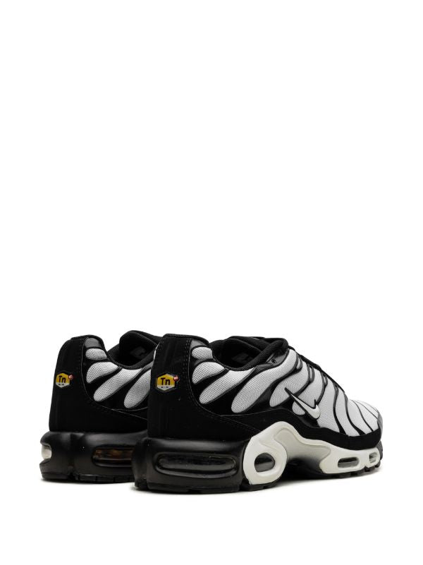 Nike Air Max Plus TN Black/Grey