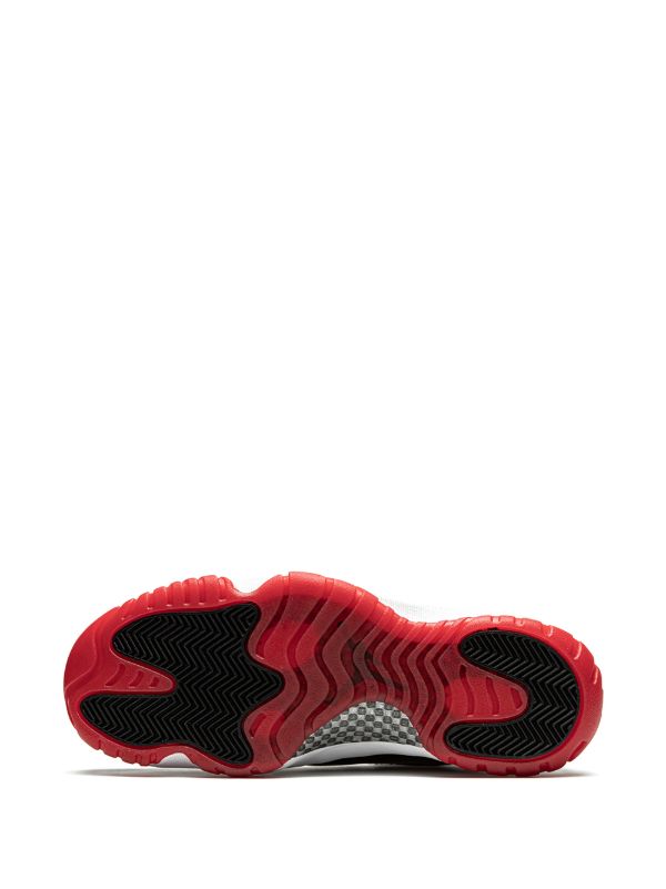 Air Jordan 11 White/Black/Red